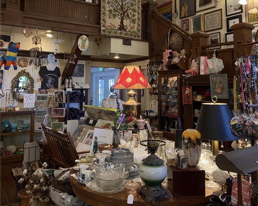 This is an antique store Lesly visits.